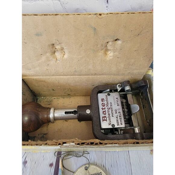 Vintage Bates Auto Numbering Machine - Picture 4 of 6